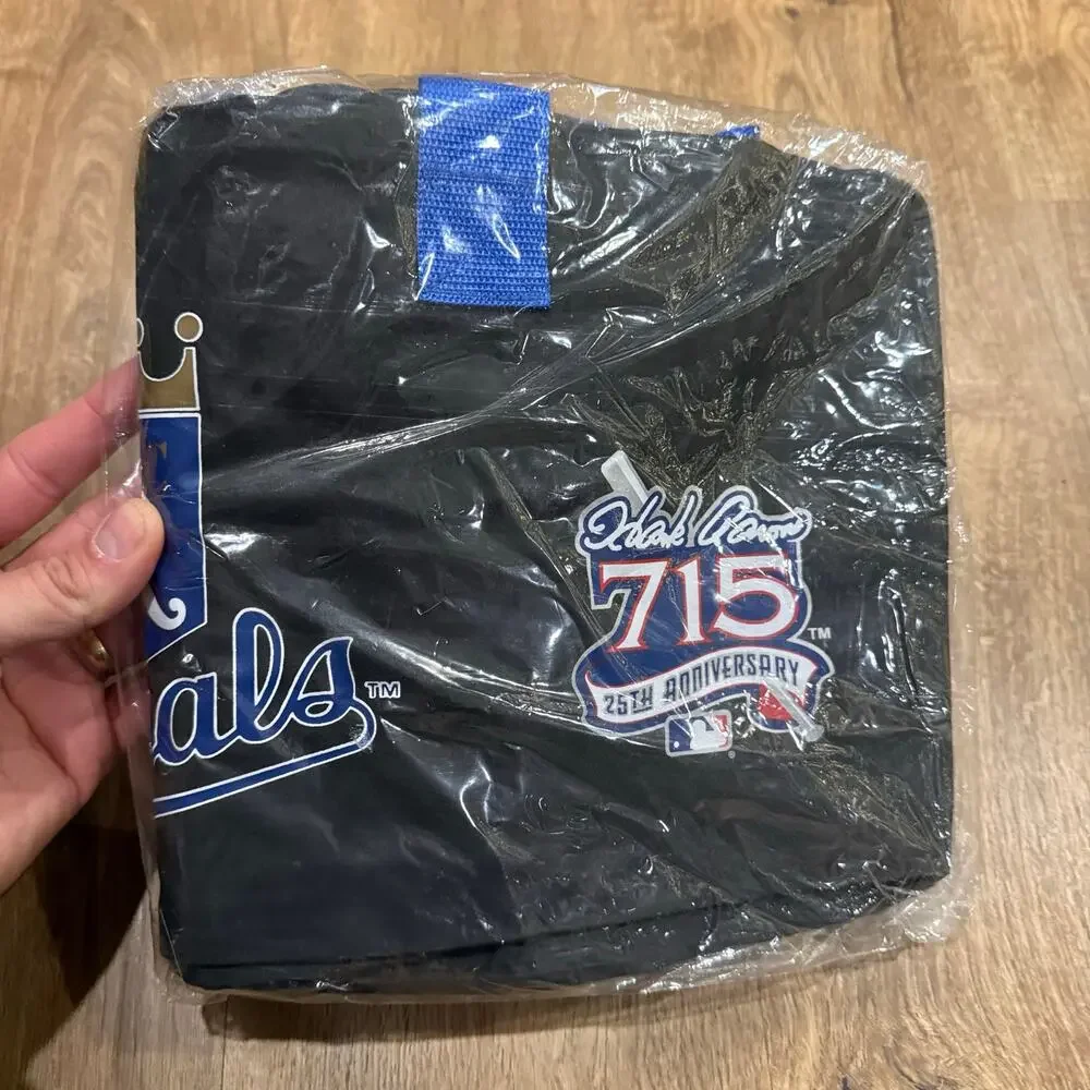 Vintage 1999 Kansas City Royals Hank Aaron 715 HR 25th Anniversary Duffle Bag